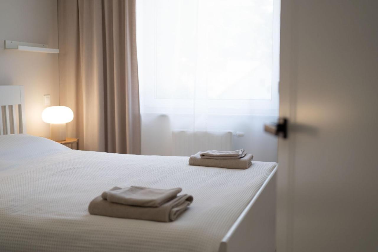 Green Leaf Jawor Apartamenty Екстериор снимка