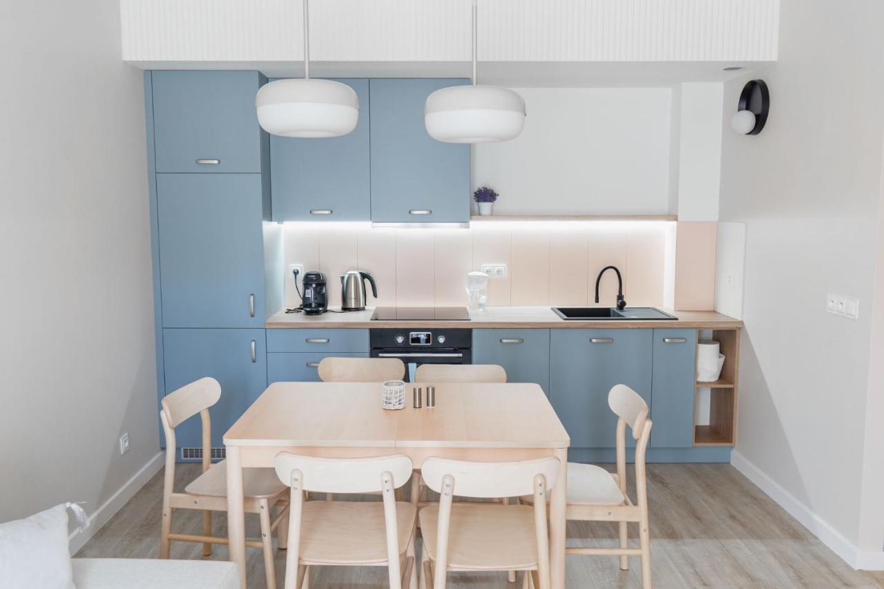 Green Leaf Jawor Apartamenty Екстериор снимка